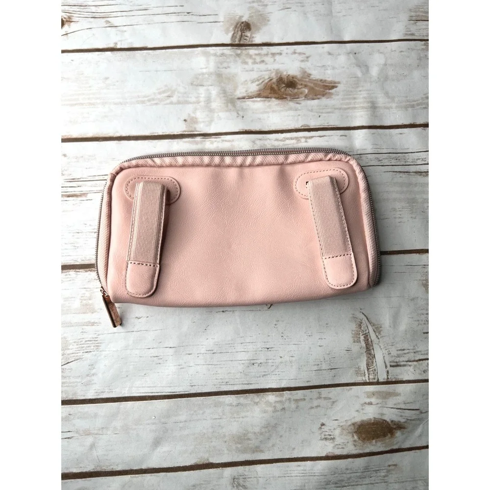 NWOT Itzy Ritzy Wipe Case Blush Pink Quilted Vegan Leather Rose Gold Boss OS